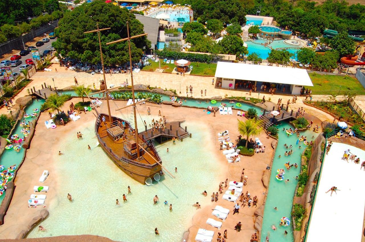 Villas Diroma Com Um Dia No Acqua Park, Splash E Slide كلدس نوفاس المظهر الخارجي الصورة