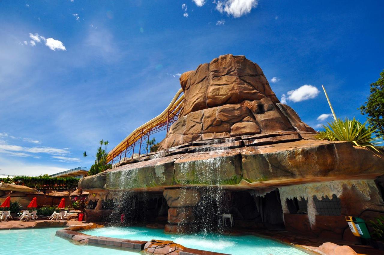 Villas Diroma Com Um Dia No Acqua Park, Splash E Slide كلدس نوفاس المظهر الخارجي الصورة