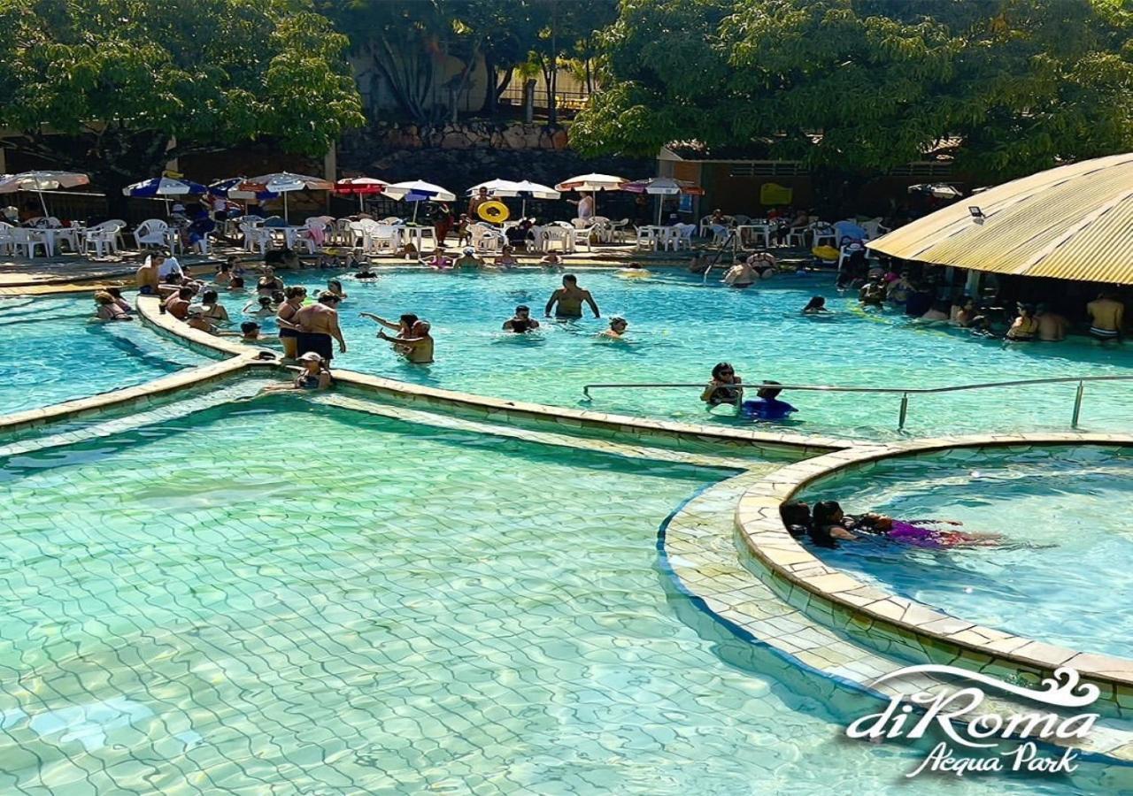 Villas Diroma Com Um Dia No Acqua Park, Splash E Slide كلدس نوفاس المظهر الخارجي الصورة