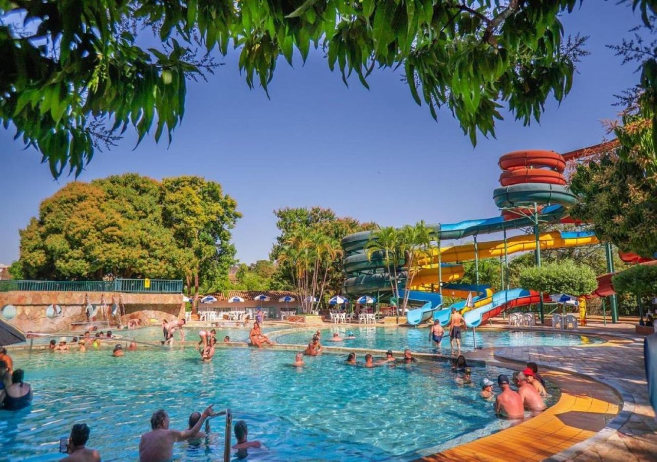 Villas Diroma Com Um Dia No Acqua Park, Splash E Slide كلدس نوفاس المظهر الخارجي الصورة