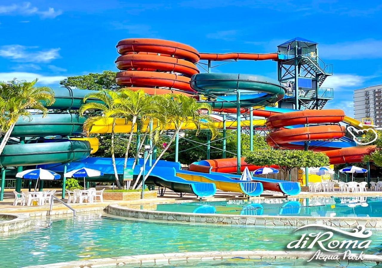 Villas Diroma Com Um Dia No Acqua Park, Splash E Slide كلدس نوفاس المظهر الخارجي الصورة